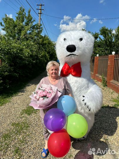 Белый мишка, поздравление, ростовые куклы