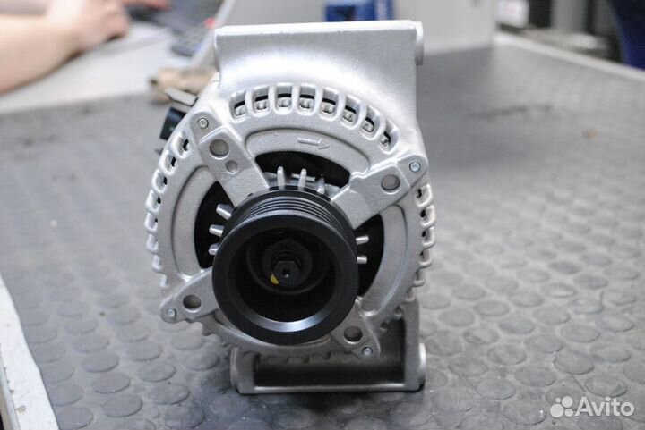 Генератор Opel Insignia, Astra, Zafira 1.6 SIDi