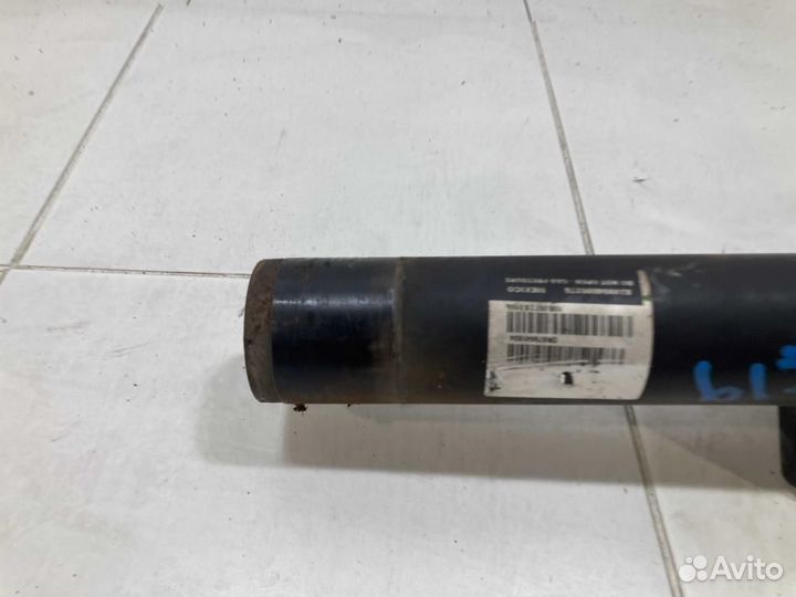 Амортизатор передний правый BMW X3 F25 (2010—2014)