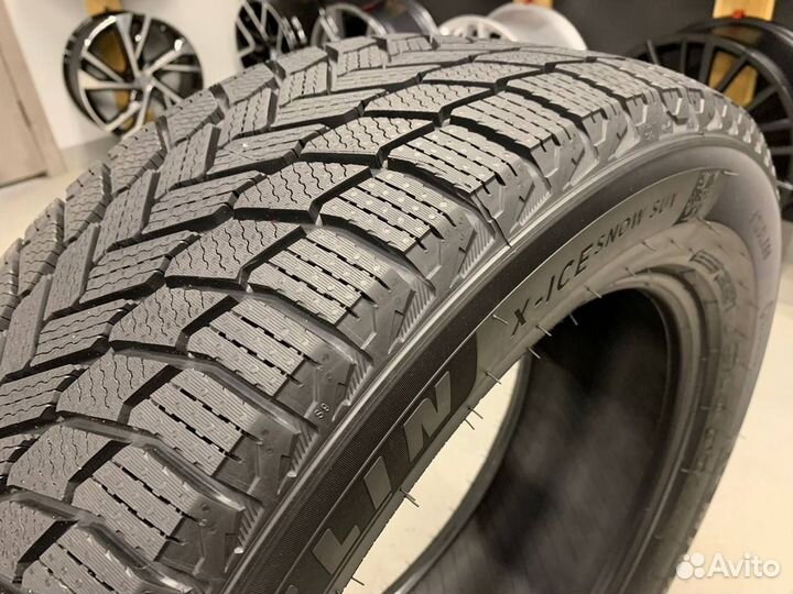 Michelin X-Ice Snow SUV 255/45 R20 105T