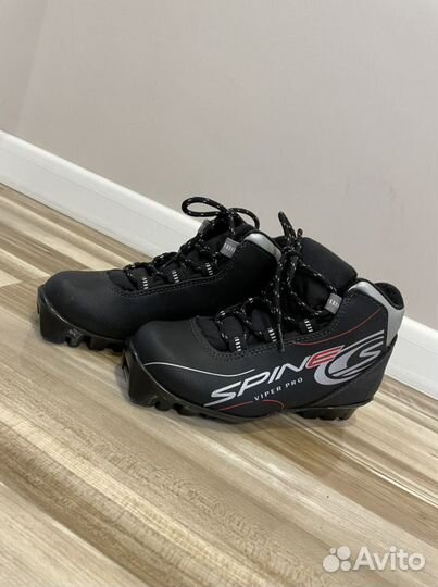 Детские лыжные ботинки Spine