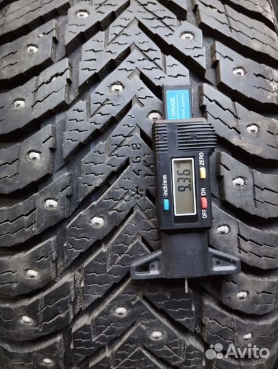 Nokian Tyres Hakkapeliitta 10p SUV 215/65 R16 102T