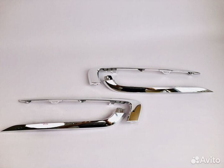 Молдинги переднего бампера Лада Гранта фл Хром
