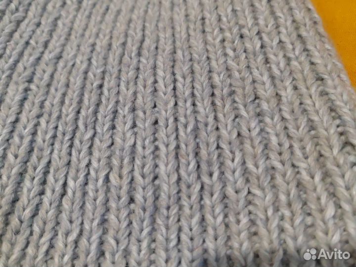 Шапка женская вязаная ручная работа
