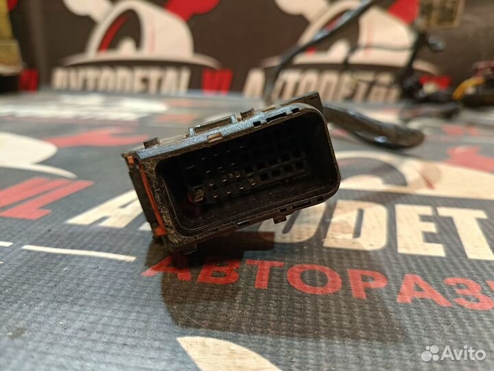 Коса двери передней Opel Astra H