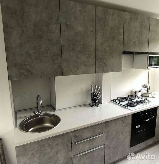 Современная кухня по индивидуальному заказу