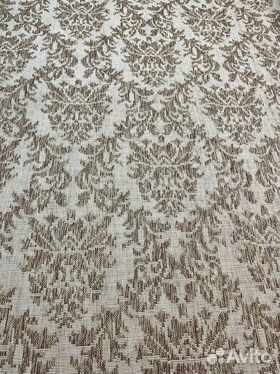 Ковер длинный