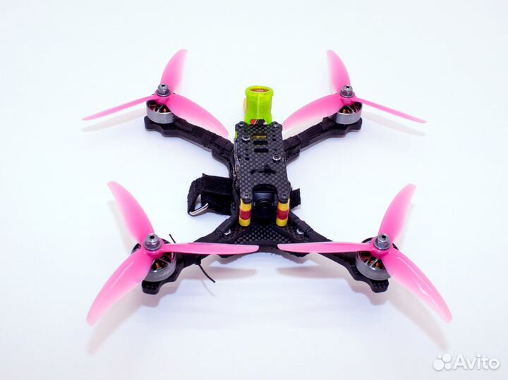 Гоночный квадрокоптер