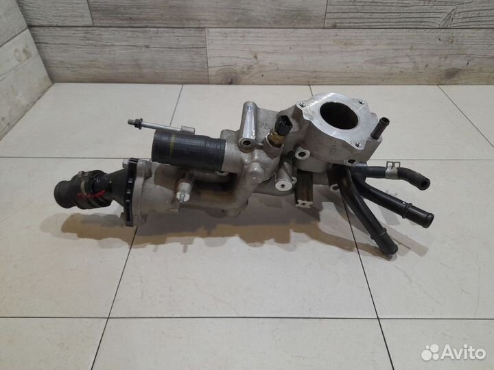 Корпус термостата Hyundai / Kia 2.2 D4HB