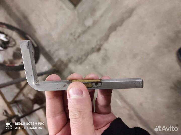 Ключ для снятия масляной пробки