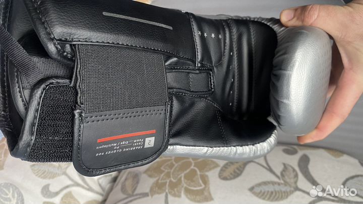 Боксерские перчатки 16 oz