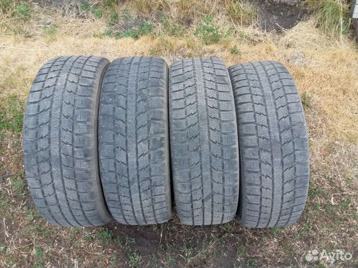 Toyo Observe GSi-5 225/55 R18