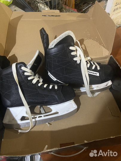 Коньки мужские