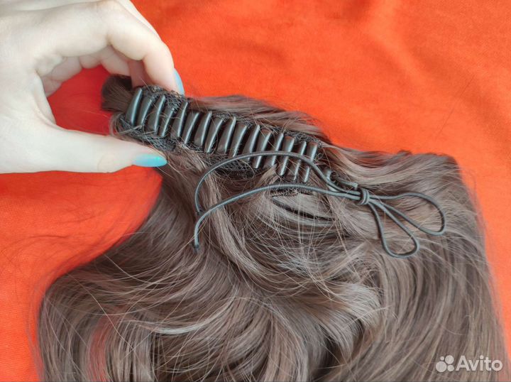 Хвост шиньон на крабике