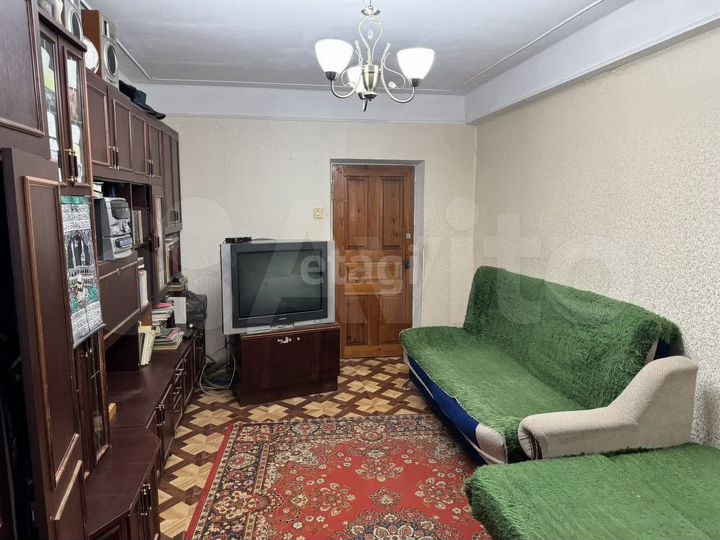 4-к. квартира, 87 м², 5/9 эт.