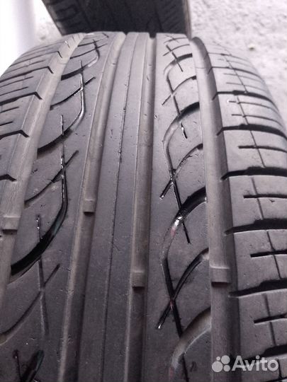 Kumho Solus KH17 215/60 R16 95V