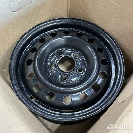 Диск штампованный R15 5x114.3 Nissan (1шт)