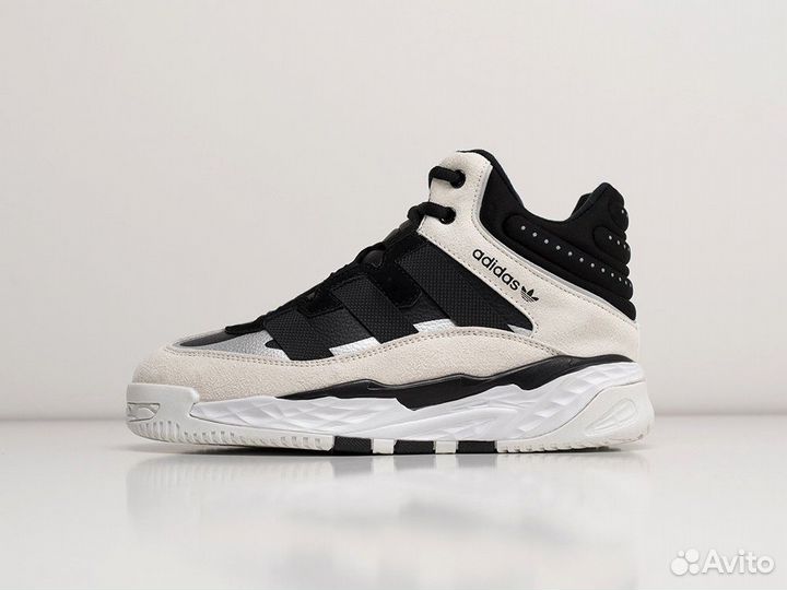 Зимние кроссовки