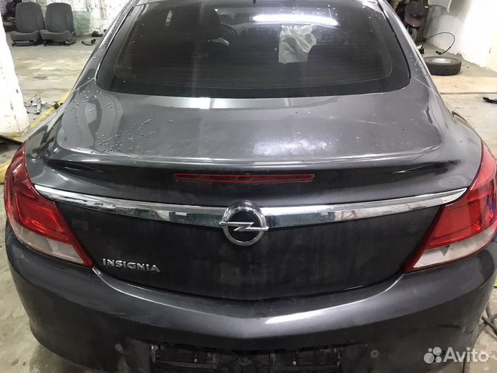 Крышка багажника opel insignia