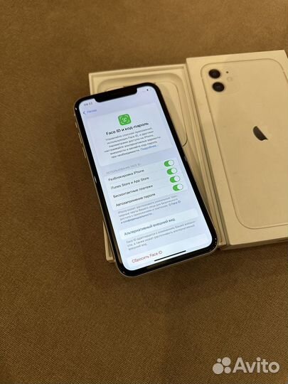 iPhone 11, 256 ГБ