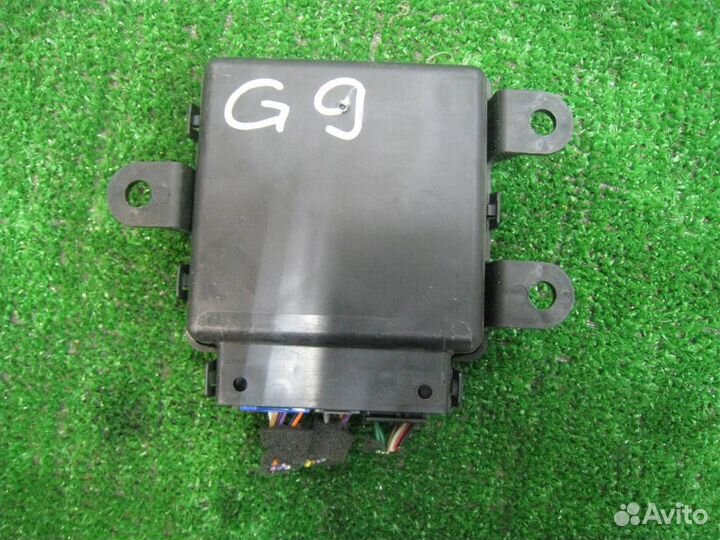 Блок парковки Opel Antara 2007