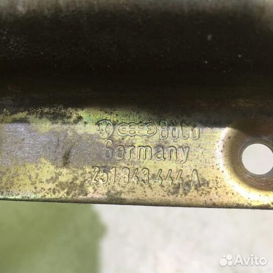 Замок двери сдвижной Фольксваген Транспортер Т2