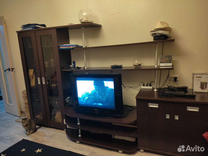 Стенка горка в гостиную бу