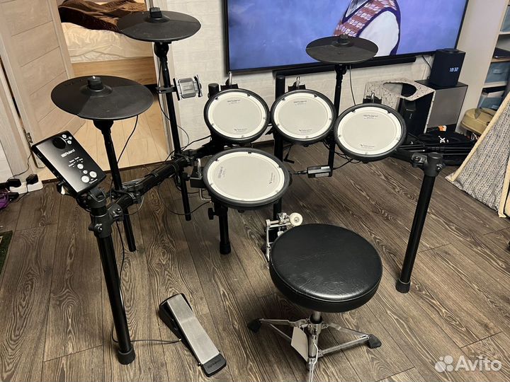 Электронная ударная установка Roland TD-1 DMK