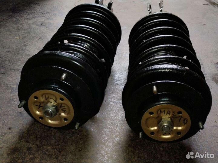 Москвич 2141 передняя стойка амортизатора в сборе