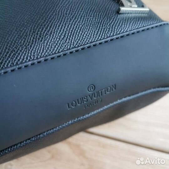 Louis Vuitton Sling сумка мужская