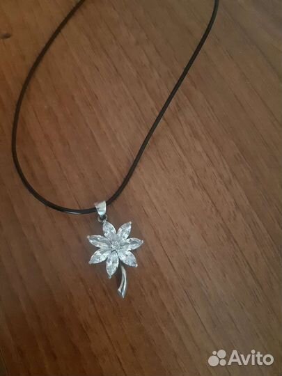 Красивая подвеска