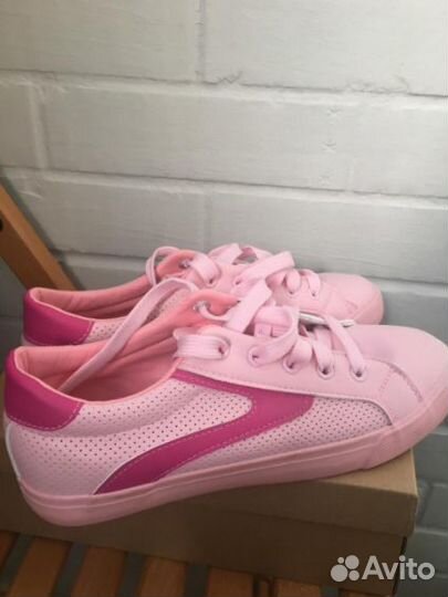 Кеды женские новые