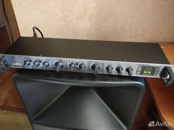 Процессор эффектов TC electronic m350
