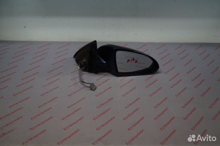 Nissan 96301-AU480 Зеркало правое
