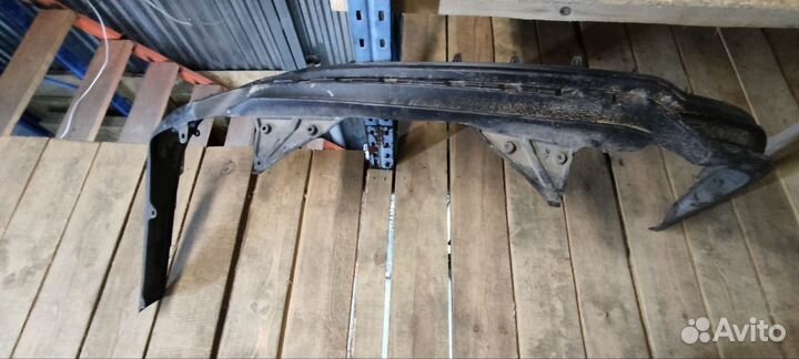 Спойлер заднего бампера Lexus RX