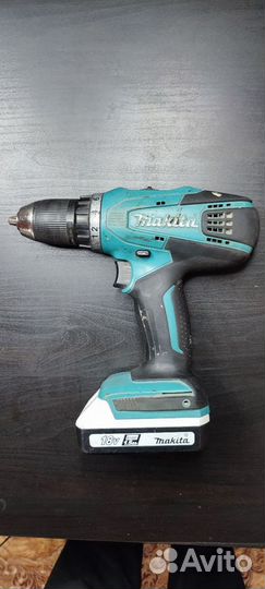 Шуруповерт makita 18v DF457DWE