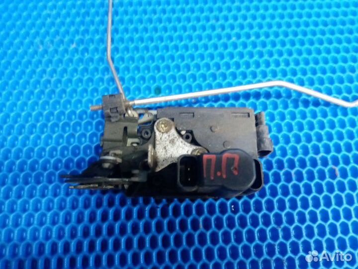 Замок двери передний правый Chery Tiggo SQR481F