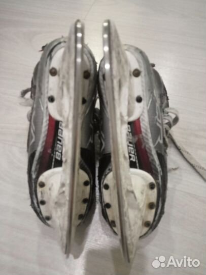 Хоккейные коньки bauer vapor 3.7