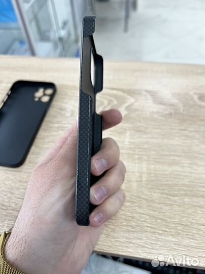 Чехол на iPhone 12 pro pitaka