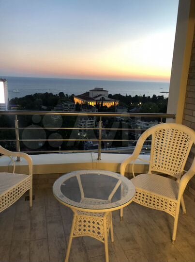 2-к. квартира, 57 м², 15/18 эт.