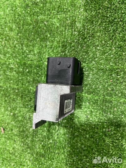 Реле свечей накала Renault Duster кроссовер 1.5