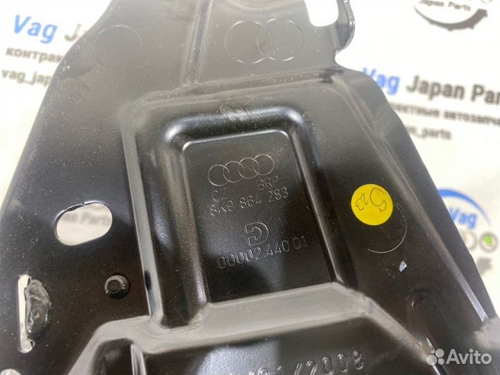 Кронштейн кузова Audi A5 T8 cala 2008