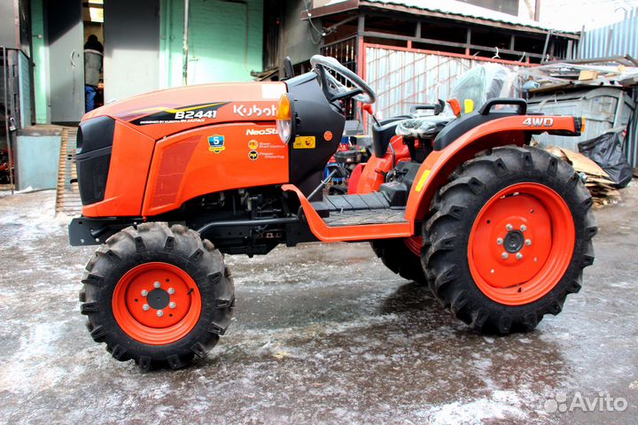 Мини-трактор Kubota B2420, 2023