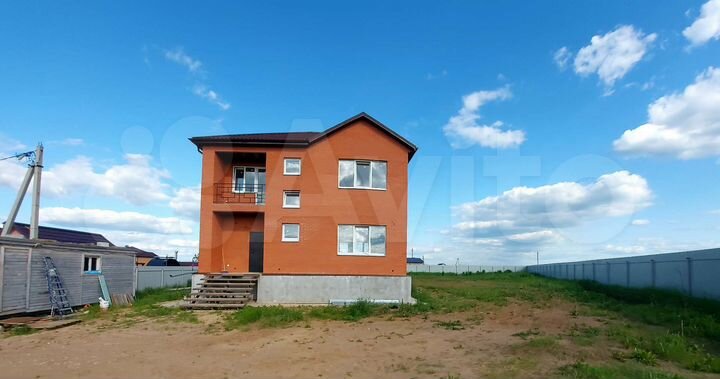 Коттедж 213,3 м² на участке 19 сот.