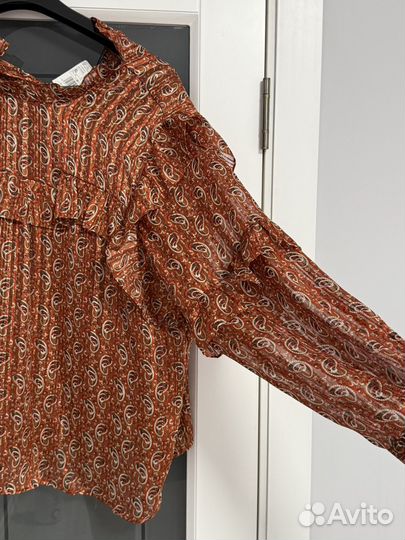 Блузка яркая легкая