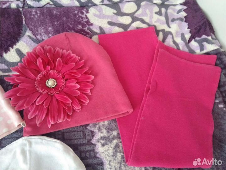 Комплект шапка со съёмным цветком, шарф