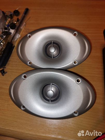 Пара твитеров JBL (вч динамики )