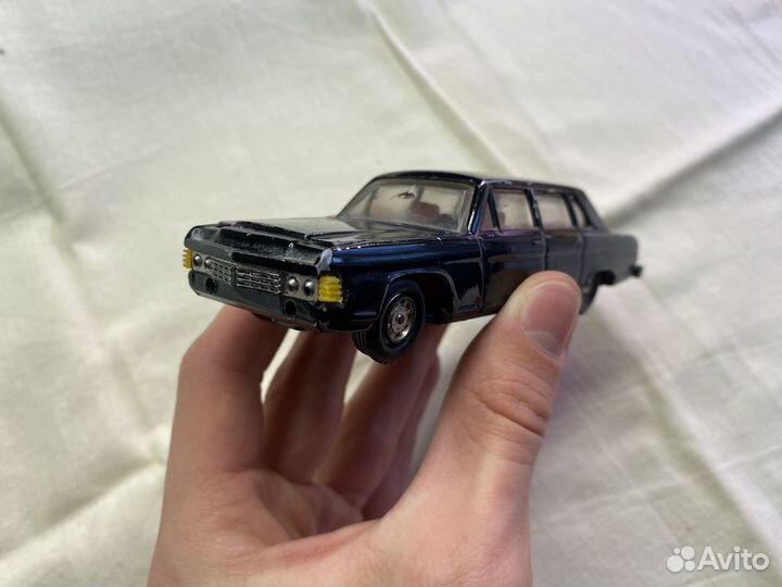 Модель газ-14 Чайка 1:43 СССР