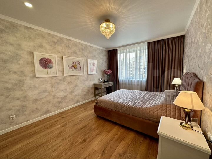 3-к. квартира, 100,3 м², 4/5 эт.