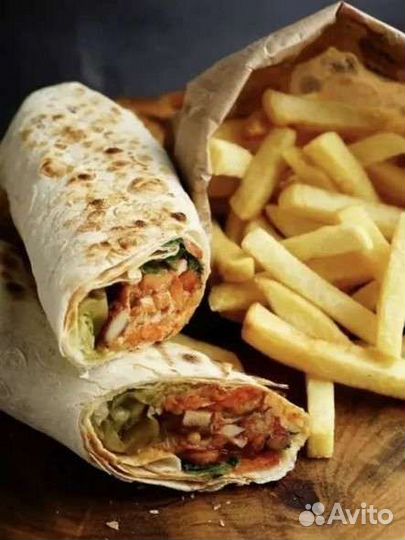 Повар кассир на шаурму